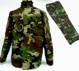 US WOODLAND CAMO Combat Uniform Set BDU - LARGE