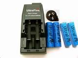 ULTRAFIRE 18650 Intelligent Charger + 4x Battery